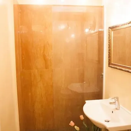 New 4star דירה ספליט